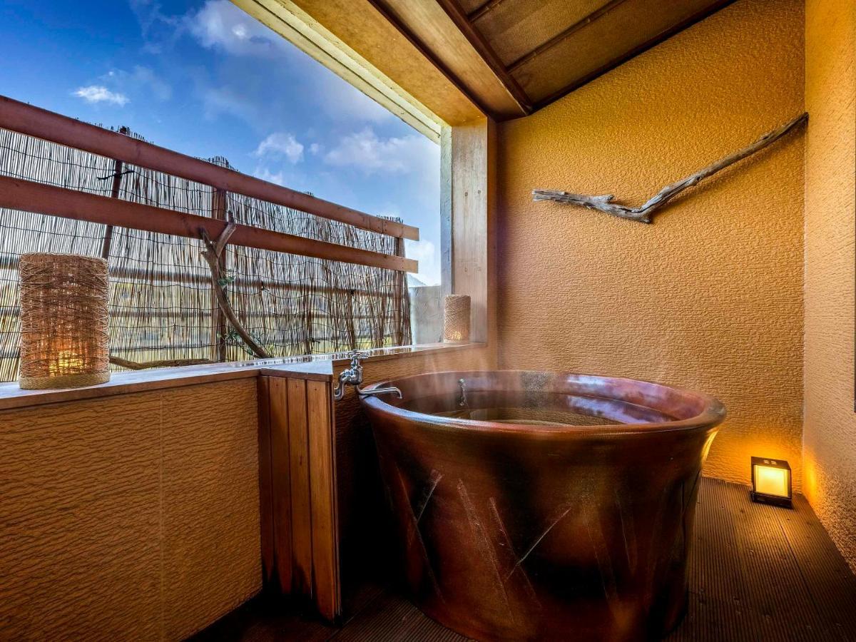 Hotel Ooedo Onsen Monogatari Enakyo Esterno foto
