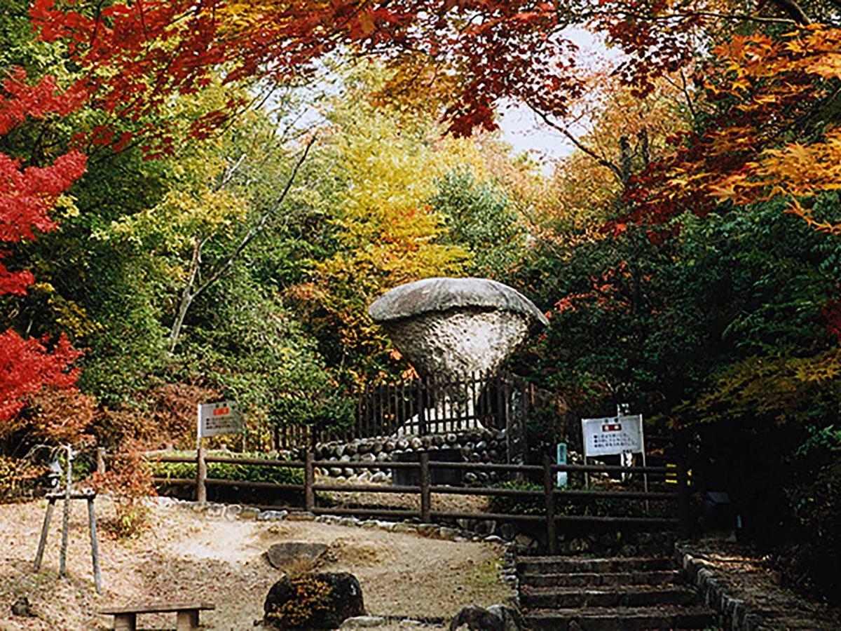 Hotel Ooedo Onsen Monogatari Enakyo Esterno foto