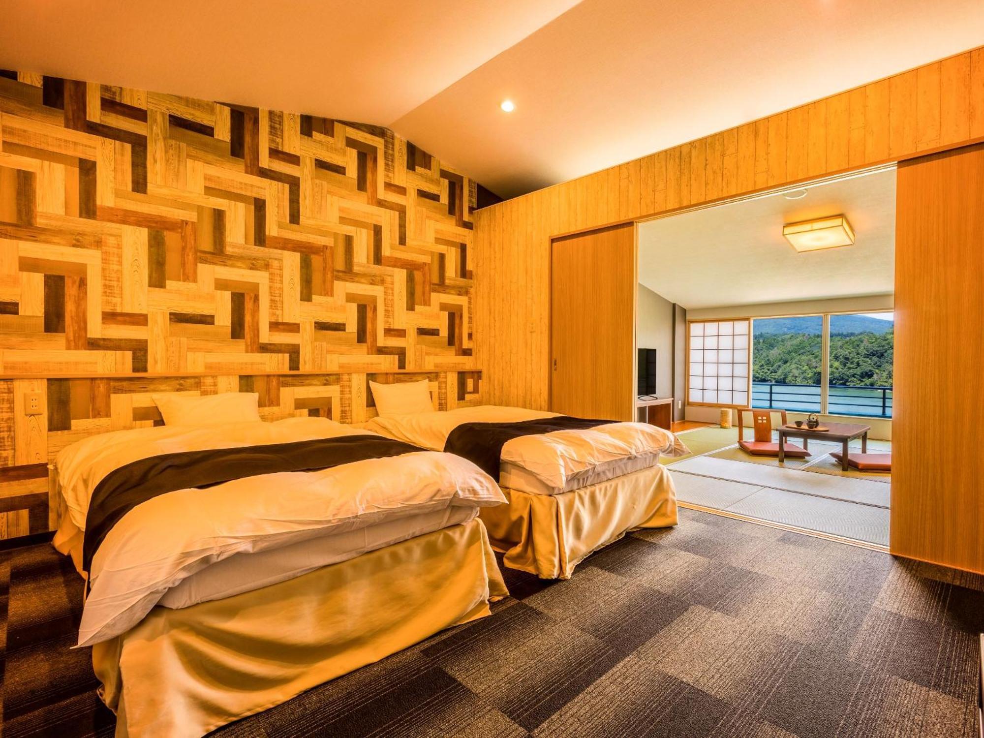 Hotel Ooedo Onsen Monogatari Enakyo Esterno foto
